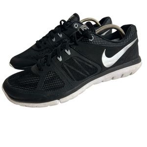 Nike Men’s Flex Run 2014 Sneakers